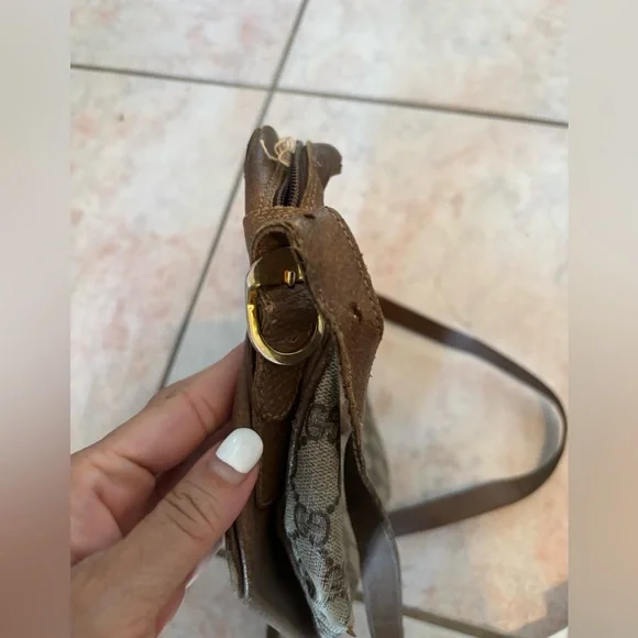 Gucci logo tote gg purse Monogram handbag Shoulder Bag crossbody tassel vintage - Picture 7 of 8